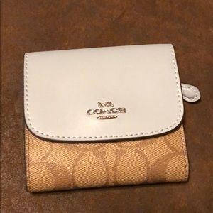 Coach small wallet gently used